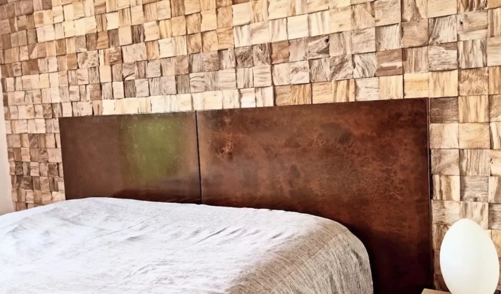 Conception de tete de lit en acier personnalisé à Charbonnière les Bains